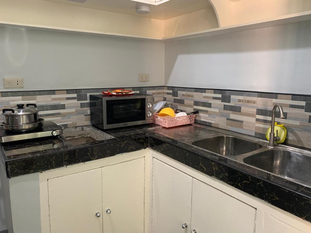 Beinte Singko De Marso Apartments Candon 外观 照片