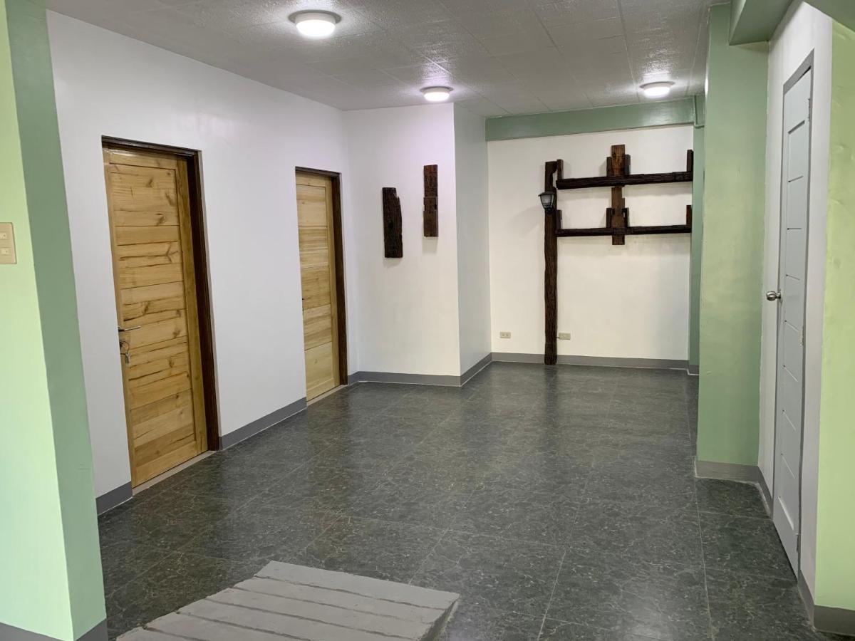 Beinte Singko De Marso Apartments Candon 外观 照片