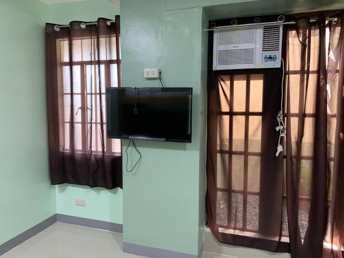 Beinte Singko De Marso Apartments Candon 外观 照片