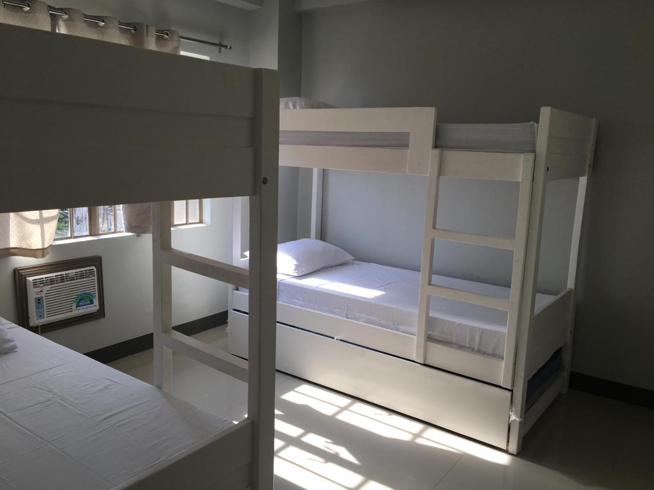 Beinte Singko De Marso Apartments Candon 外观 照片