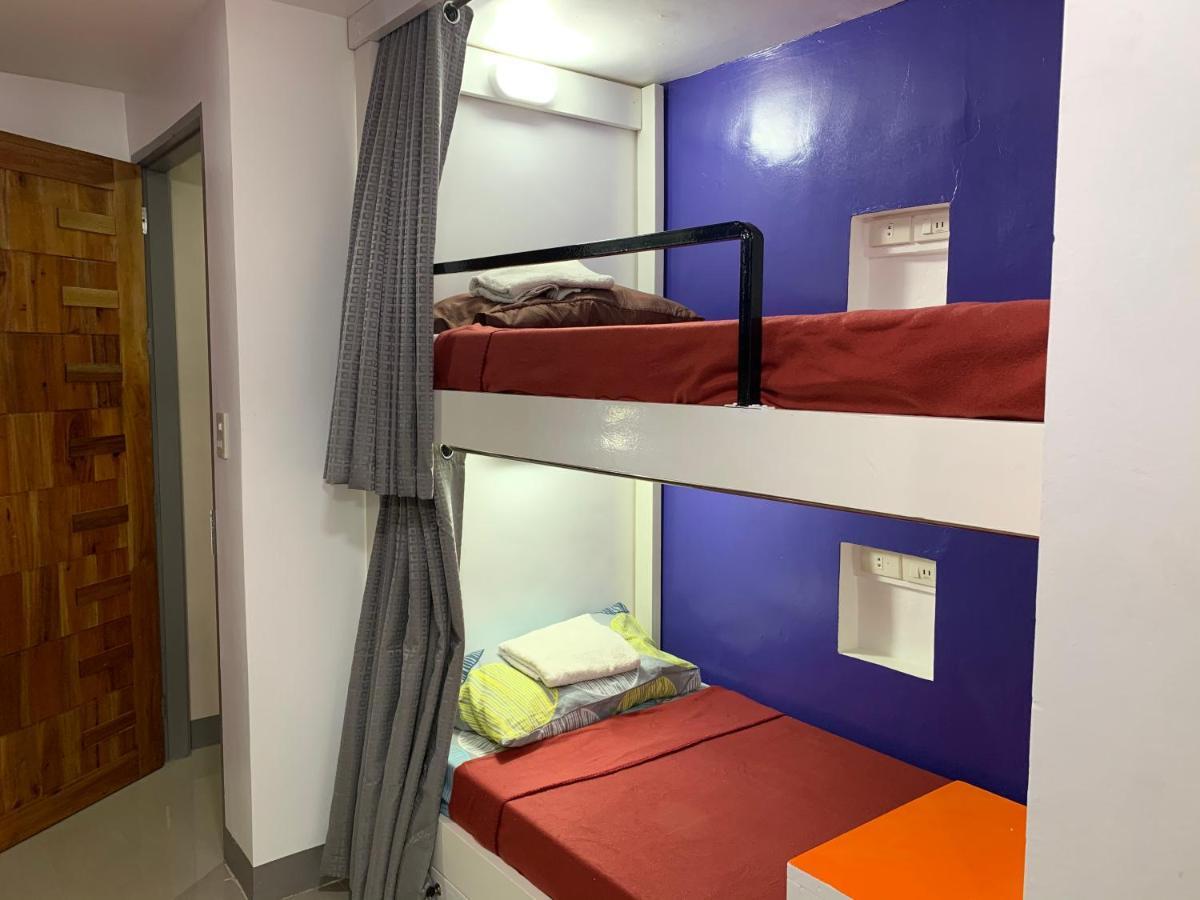 Beinte Singko De Marso Apartments Candon 外观 照片