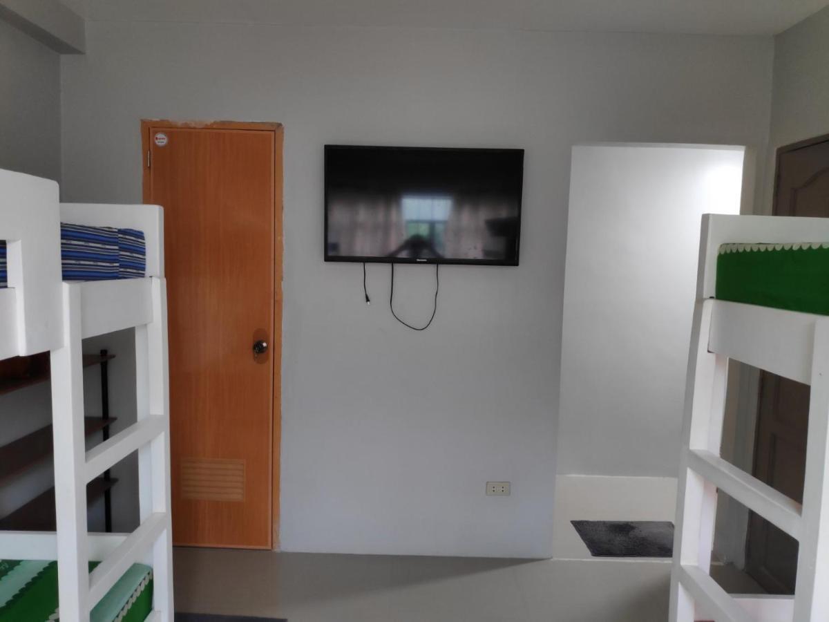 Beinte Singko De Marso Apartments Candon 外观 照片